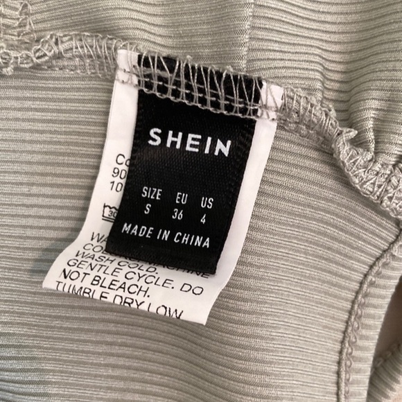 Halter Top - Picture 9 of 9